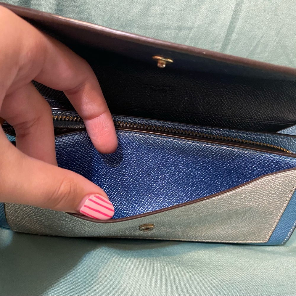 Coach New York Colorblock Crossgrain Leather Envelope Wallet Blue Gray - Picture 5 of 7